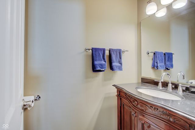 13172 Turquoise Circle, Carmel, IN 46033