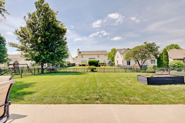 13172 Turquoise Circle, Carmel, IN 46033