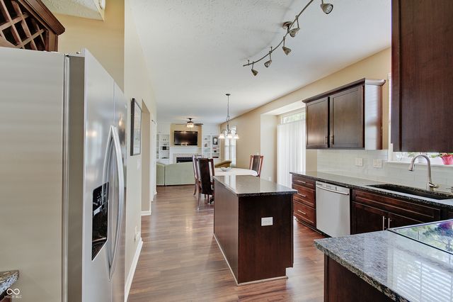 13172 Turquoise Circle, Carmel, IN 46033