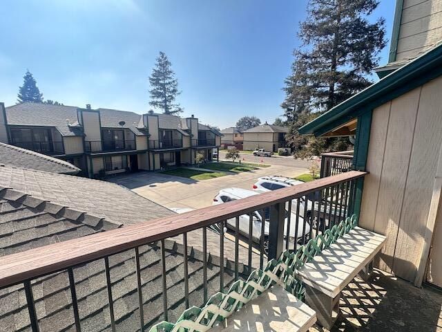 360 N Capitola Court 4, Porterville, CA 93257