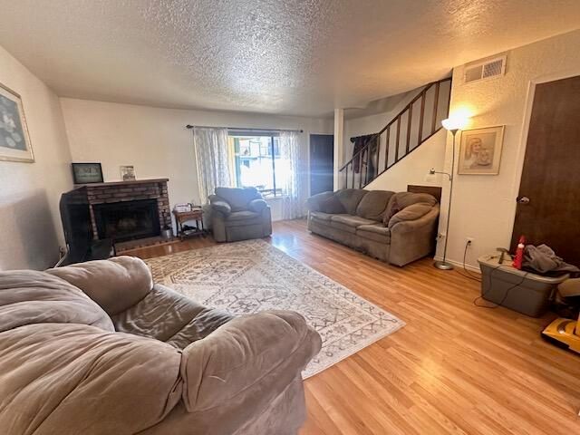 360 N Capitola Court 4, Porterville, CA 93257