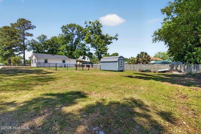 119 Midland Lane, Sneads Ferry, NC 28460