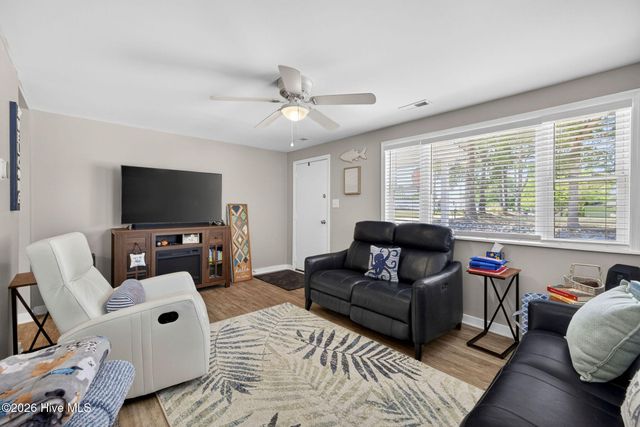 119 Midland Lane, Sneads Ferry, NC 28460