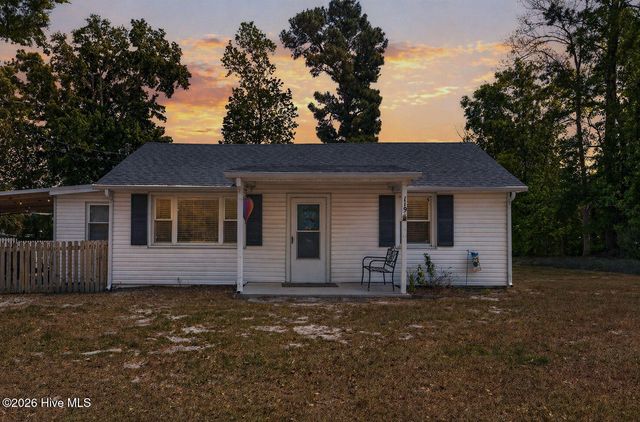 119 Midland Lane, Sneads Ferry, NC 28460