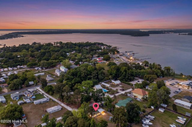119 Midland Lane, Sneads Ferry, NC 28460
