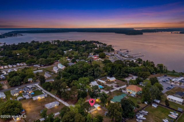 119 Midland Lane, Sneads Ferry, NC 28460