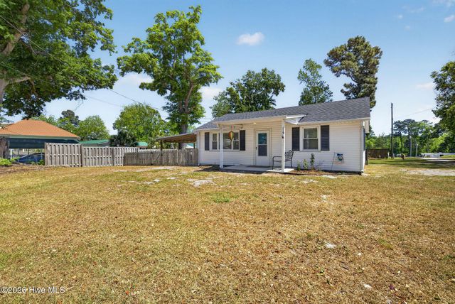 119 Midland Lane, Sneads Ferry, NC 28460