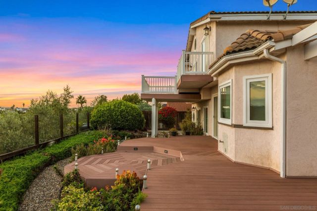 7781 Rocio, Carlsbad, CA 92009