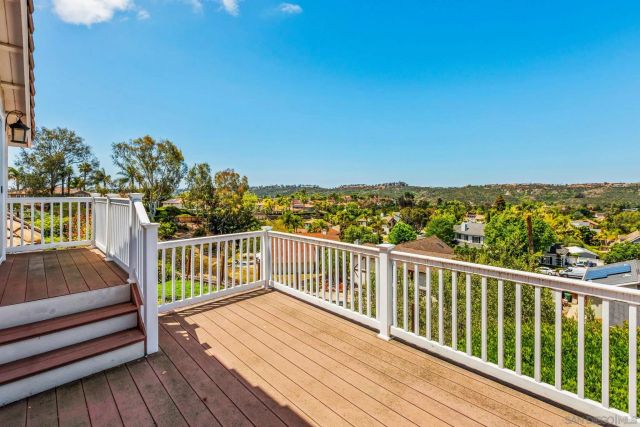 7781 Rocio, Carlsbad, CA 92009