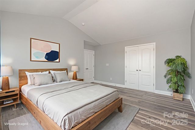 1457 Jc Raulston Court, Hickory, NC 28602