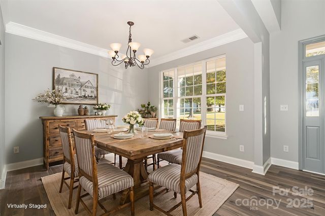 1457 Jc Raulston Court, Hickory, NC 28602