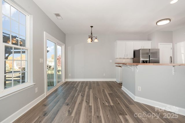 1457 Jc Raulston Court, Hickory, NC 28602