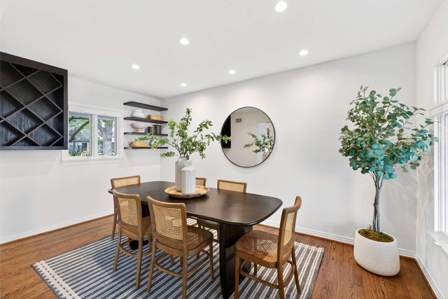 7045 Clayton Avenue, Dallas, TX 75214