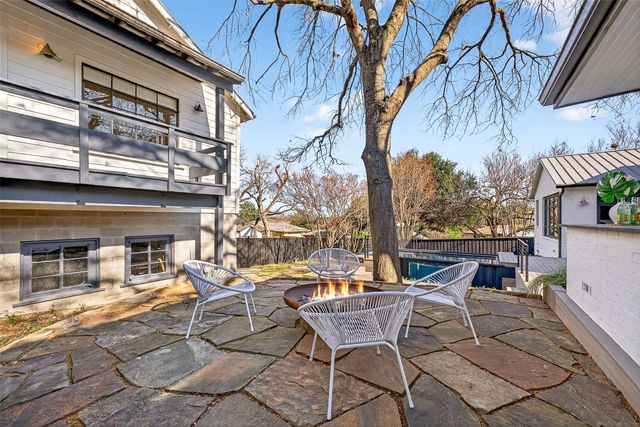 7045 Clayton Avenue, Dallas, TX 75214