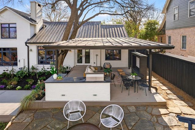 7045 Clayton Avenue, Dallas, TX 75214