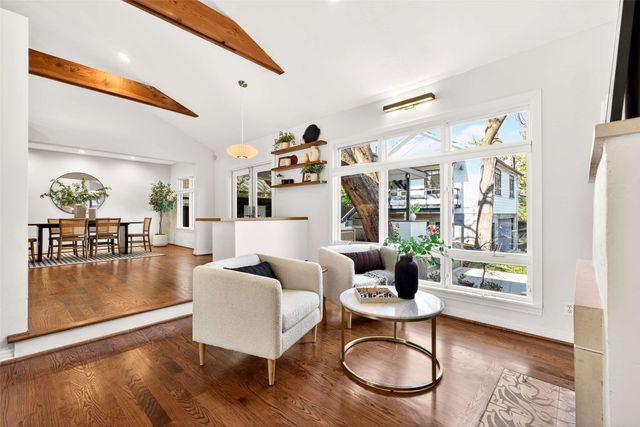 7045 Clayton Avenue, Dallas, TX 75214