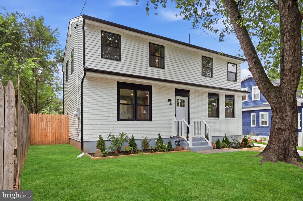 8315 STOCKTON AVE, PENNSAUKEN, NJ 08109 — photo 3