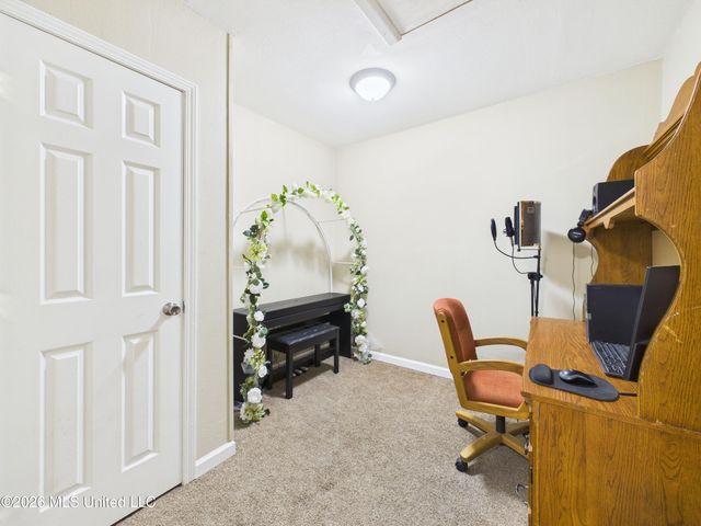 1909 Polk Avenue, Pascagoula, MS 39567