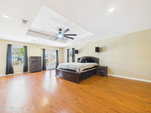 1909 Polk Avenue, Pascagoula, MS 39567