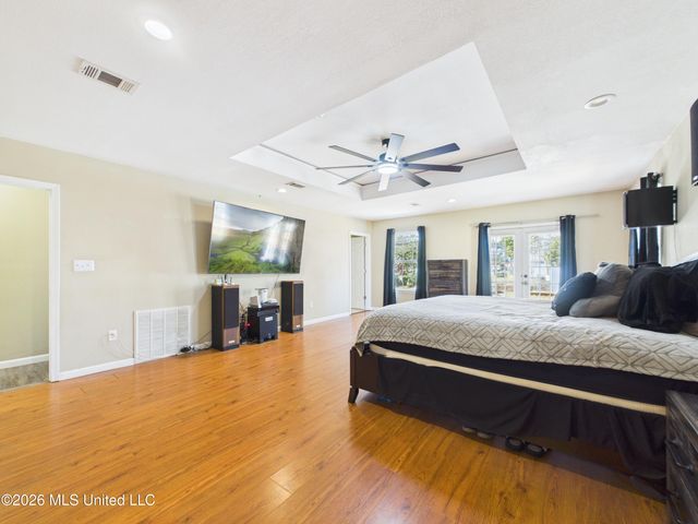 1909 Polk Avenue, Pascagoula, MS 39567