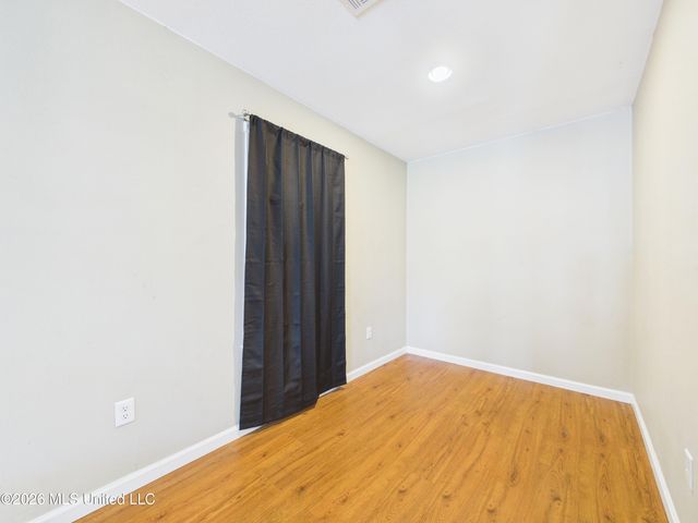 1909 Polk Avenue, Pascagoula, MS 39567