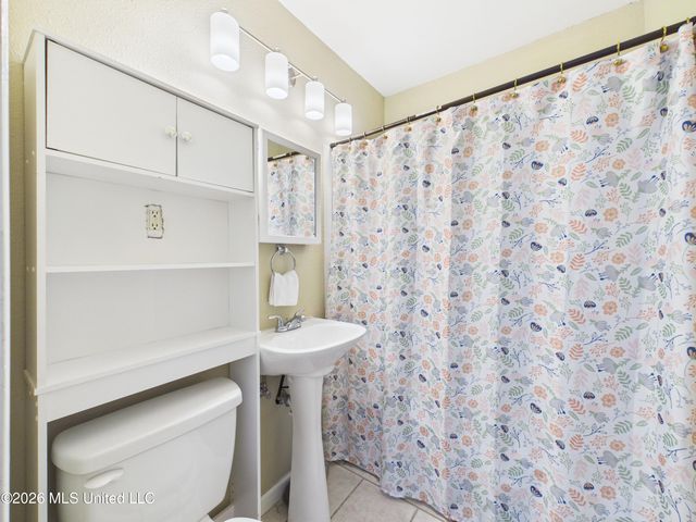 1909 Polk Avenue, Pascagoula, MS 39567