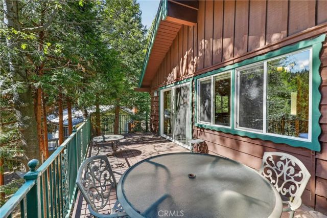 1147 Jungfrau Drive, Crestline, CA 92325