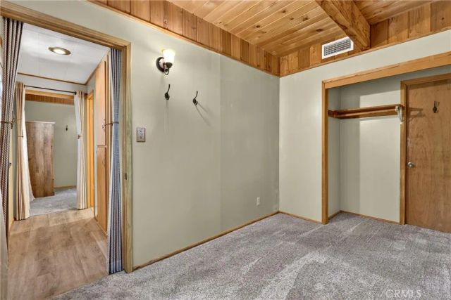 1147 Jungfrau Drive, Crestline, CA 92325