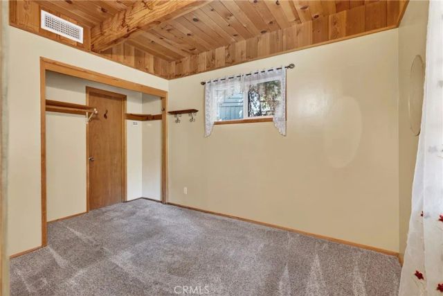 1147 Jungfrau Drive, Crestline, CA 92325