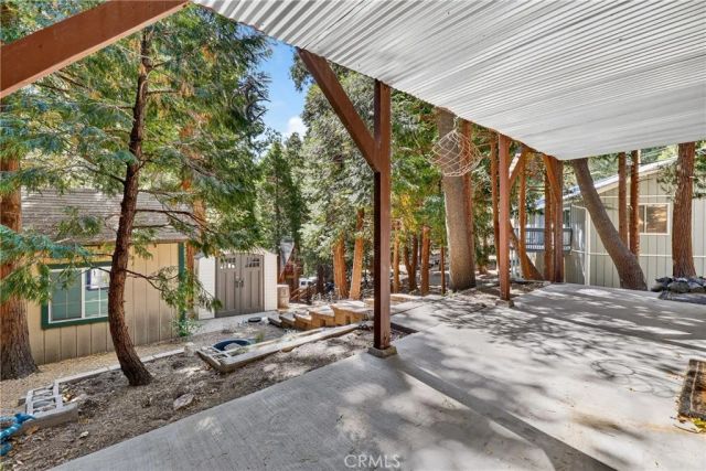 1147 Jungfrau Drive, Crestline, CA 92325