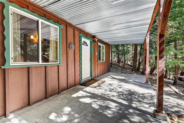 1147 Jungfrau Drive, Crestline, CA 92325