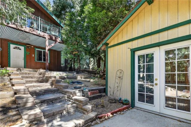 1147 Jungfrau Drive, Crestline, CA 92325