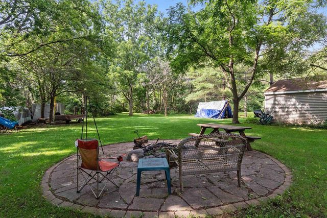 419 MAPLE LANE, Neenah, WI 54956