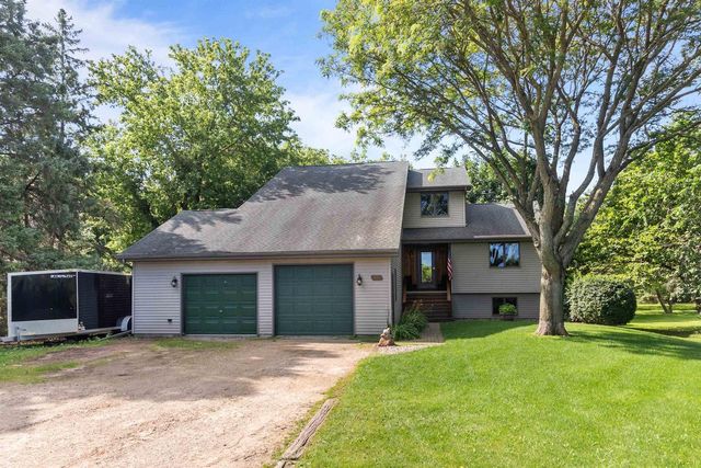 419 MAPLE LANE, Neenah, WI 54956