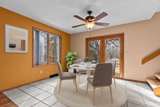 419 MAPLE LANE, Neenah, WI 54956