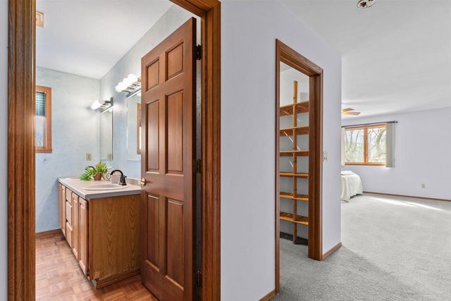 419 MAPLE LANE, Neenah, WI 54956