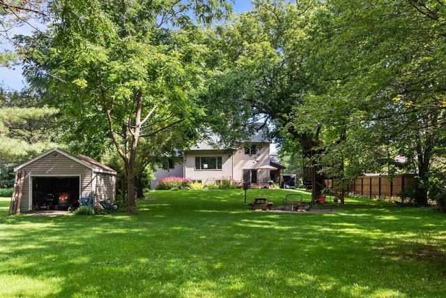 419 MAPLE LANE, Neenah, WI 54956