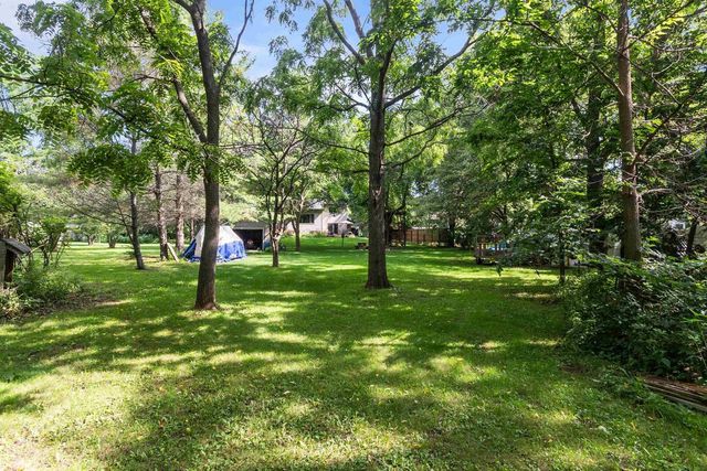 419 MAPLE LANE, Neenah, WI 54956