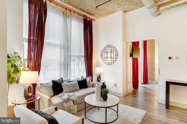 301 MASSACHUSETTS AVE NW #102, Washington, DC 20001
