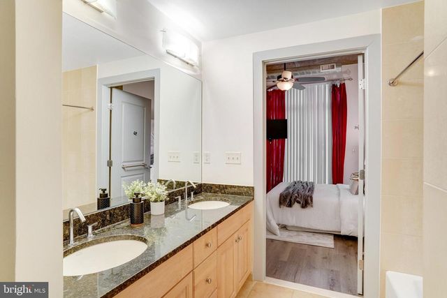 301 MASSACHUSETTS AVE NW #102, Washington, DC 20001