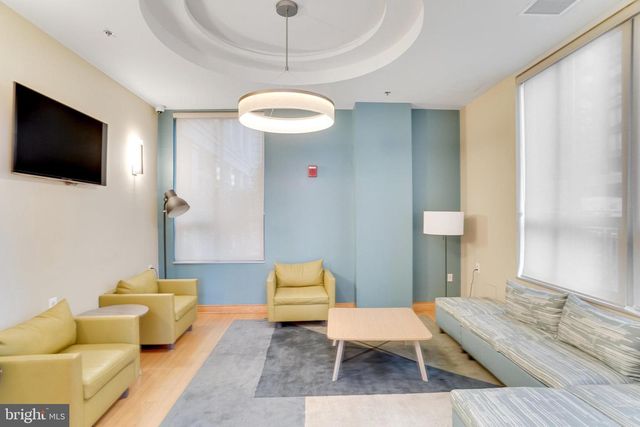 301 MASSACHUSETTS AVE NW #102, Washington, DC 20001