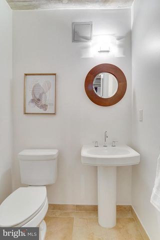 301 MASSACHUSETTS AVE NW #102, Washington, DC 20001