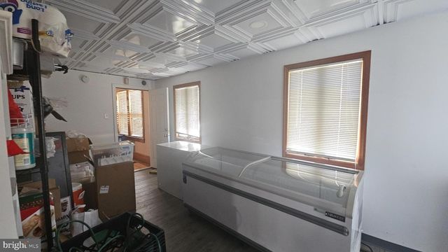 101 N BROADWAY, Pennsville, NJ 08070