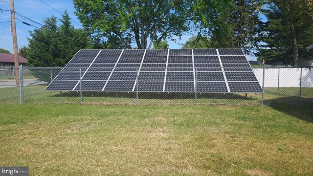 101 N BROADWAY, Pennsville, NJ 08070