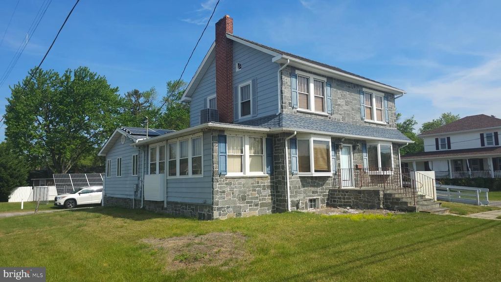 101 N BROADWAY, Pennsville, NJ 08070