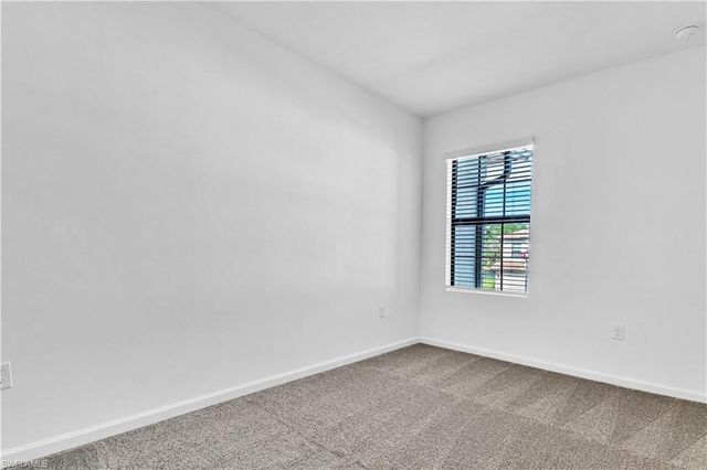 1426 Weeping Willow CT, Cape Coral, FL 33909