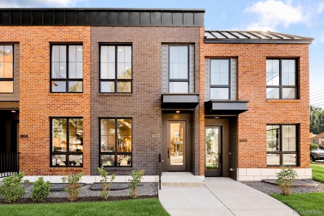 804 Dahlia Street, Denver, CO 80220