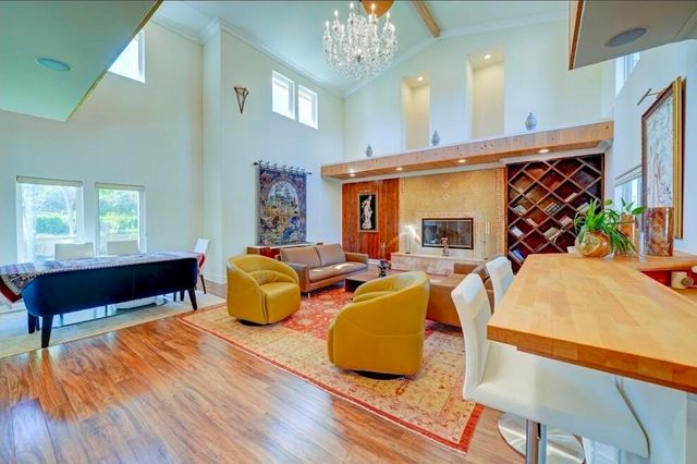 1377 Knoll Road, Redlands, CA 92373