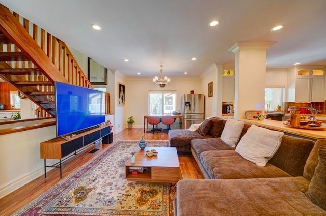 1377 Knoll Road, Redlands, CA 92373