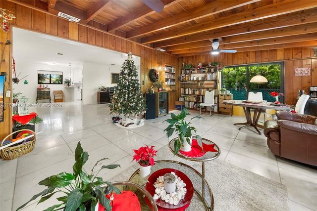 7517 Cutlass Ave, North Bay Village, FL 33141